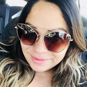 Meet your Posher, Rocio